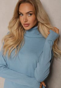 Renee - Niebieski Golf z Wełną i Kaszmirem o Klasycznym Kroju Giovane. Okazja: na spotkanie biznesowe, do pracy. Typ kołnierza: golf. Kolor: niebieski. Materiał: kaszmir, wełna. Długość rękawa: długi rękaw. Długość: długie. Sezon: zima. Styl: klasyczny #5