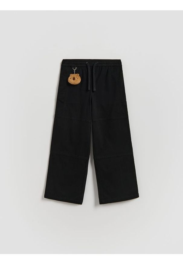 Reserved - GIRLS` TROUSERS & PENDANT - czarny. Kolor: czarny. Materiał: bawełna, tkanina