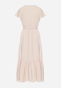 Born2be - Beżowa Wiskozowa Sukienka z Kopertowym Dekoltem z Paskiem Savorlisse. Okazja: na co dzień. Kolor: beżowy. Materiał: wiskoza. Wzór: aplikacja. Typ sukienki: kopertowe. Styl: casual, klasyczny #7