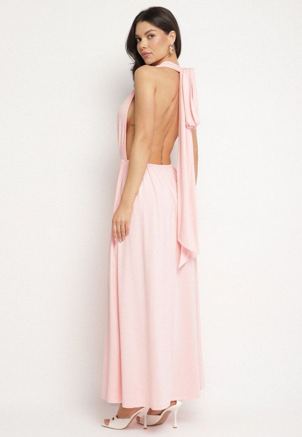 Born2be - Różowa Koktajlowa Sukienka Multiway z Wiskozą i Wiązaniem na Szyi Lilazza. Okazja: na imprezę. Typ kołnierza: dekolt w kształcie V. Kolor: różowy. Materiał: wiskoza. Typ sukienki: rozkloszowane. Styl: wizytowy