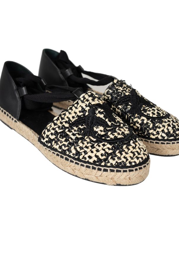 Pinko Espadryle "Angelica" | 1H2119 Y86A | Kobieta | Czarny, Kremowy. Okazja: na co dzień. Kolor: wielokolorowy, kremowy, czarny. Materiał: tworzywo sztuczne, skóra. Wzór: aplikacja. Styl: klasyczny, casual