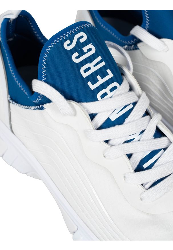 Bikkembergs Sneakersy "Koleby" | B4BKM0131 | Koleby | Mężczyzna | Biały, Niebieski, Turkusowy. Zapięcie: bez zapięcia. Kolor: biały, wielokolorowy, turkusowy, niebieski. Materiał: materiał. Wzór: nadruk