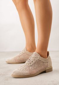 Born2be - Ciemnobeżowe Ażurowe Półbuty z Metaliczną Wstawką Homonis. Okazja: na co dzień. Kolor: beżowy. Wzór: ażurowy. Styl: casual, elegancki #4
