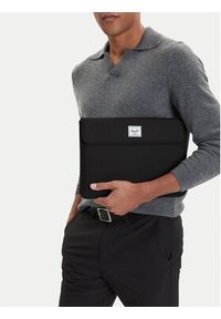 Herschel Etui na laptopa Spokane 13 Inch Sleeve 30075-00001 Czarny. Kolor: czarny. Materiał: materiał #3