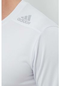 adidas Performance t-shirt do biegania Designed to Run kolor niebieski gładki. Okazja: na plażę. Kolor: niebieski. Materiał: skóra, materiał. Wzór: gładki #3