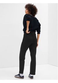 GAP - Gap Spodnie dresowe 796096-01 Czarny Regular Fit. Kolor: czarny. Materiał: bawełna #3