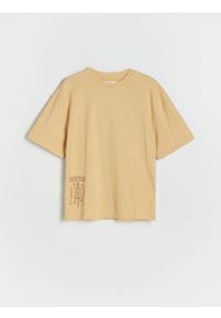 Reserved - T-shirt z lnem - kremowy. Kolor: kremowy. Materiał: len