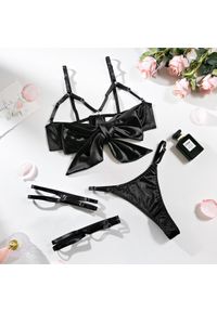 Intica - Komplet bielizny z kokardą regulowane ramiączka elegancki styl Radenka. Kolor: czarny. Materiał: materiał