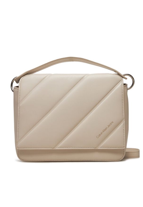 Calvin Klein Jeans Torebka Quilted Boxy Flap Crossbody24 K60K612243 Écru. Materiał: skórzane