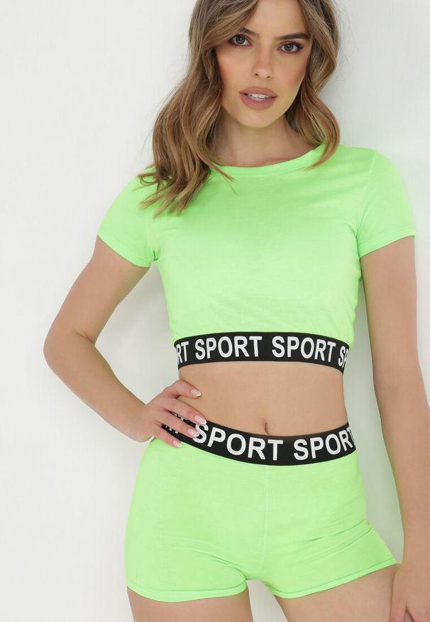Born2be - Zielony 2-Częściowy Komplet Dresowy Penthinna. Kolor: zielony. Materiał: dresówka. Wzór: gładki, napisy. Sport: fitness