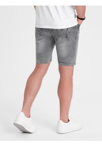 Ombre Clothing - Męskie krótkie spodenki jeansowe z dziurami – szare V2 OM-SRDS-0146 - XXL. Okazja: na co dzień. Kolor: szary. Materiał: jeans. Długość: krótkie. Wzór: aplikacja. Styl: casual, klasyczny