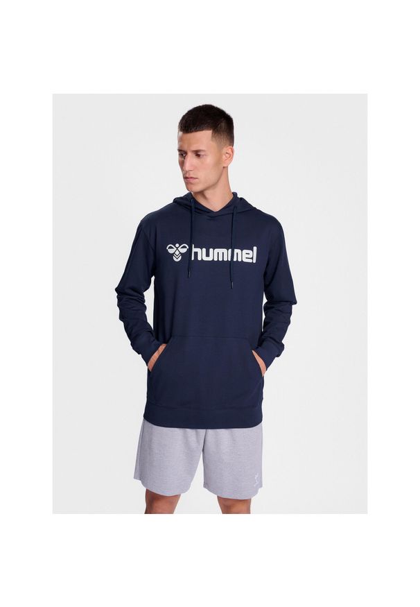 Bluza z kapturem Hummel Go 2.0 Logo. Typ kołnierza: kaptur. Kolor: niebieski. Materiał: materiał. Sport: fitness