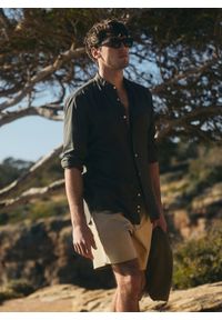 Pako Lorente - PAKO LORENTE – Lniana zielona koszula męska ze stójką. Typ kołnierza: kołnierzyk stójkowy. Kolor: czarny, niebieski, zielony. Materiał: len. Długość rękawa: długi rękaw. Długość: długie. Wzór: gładki #5