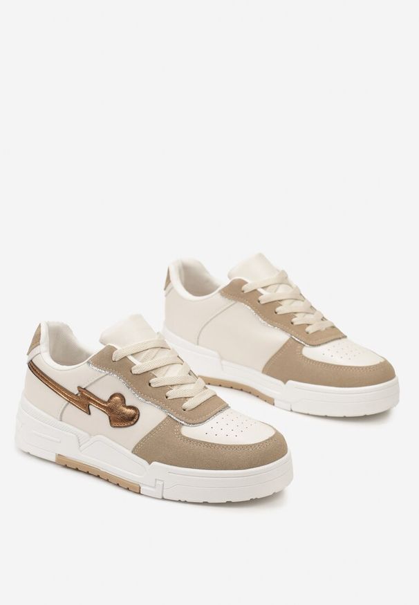 Renee - Ciemnobeżowe Sznurowane Sneakersy na Grubej Podeszwie z Brokatowym Zdobieniem Anaieli. Kolor: beżowy. Szerokość cholewki: normalna. Wzór: aplikacja