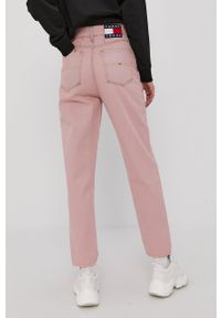 Tommy Jeans - Jeansy Mom. Stan: podwyższony. Kolor: różowy #4