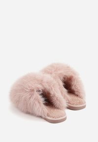 Born2be - Różowe Futrzane Kapcie z Długim Włosiem Anindria. Okazja: do domu, na co dzień. Kolor: różowy. Materiał: futro. Styl: glamour, casual #4