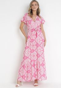 Born2be - Fuksjowa Rozkloszowana Sukienka Maxi z Wiązanym Paskiem Aziza. Typ kołnierza: dekolt kopertowy. Kolor: różowy. Materiał: tkanina, bawełna. Typ sukienki: kopertowe. Długość: maxi #1