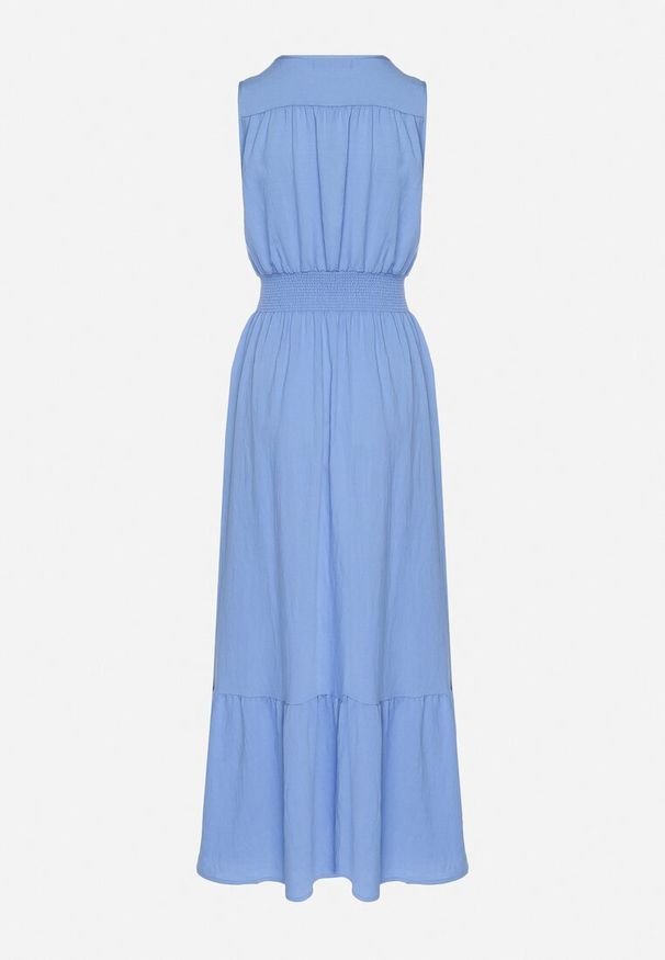 Born2be - Niebieska Sukienka o Rozkloszowanym Kroju Bez Rękawów z Kopertowym Dekoltem Filoria. Typ kołnierza: dekolt kopertowy. Kolor: niebieski. Długość rękawa: bez rękawów. Typ sukienki: kopertowe. Styl: elegancki