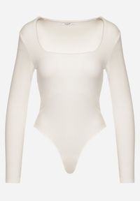 Born2be - Białe Body z Bawełną Wiskozą i Kwadratowym Dekoltem Merrise. Okazja: na co dzień. Typ kołnierza: dekolt kwadratowy. Kolor: biały. Materiał: wiskoza, bawełna. Styl: klasyczny, casual, elegancki #5