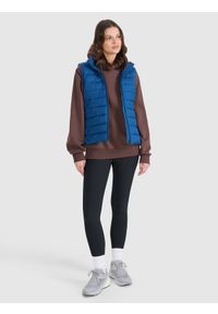 4f - 4F Bezrękawnik puchowy z wypełnieniem syntetycznym damski - granatowy XS. Okazja: na co dzień. Typ kołnierza: kołnierzyk stójkowy. Kolor: niebieski. Materiał: syntetyk, puch. Długość rękawa: bez rękawów. Długość: krótkie. Styl: klasyczny, casual, sportowy #2