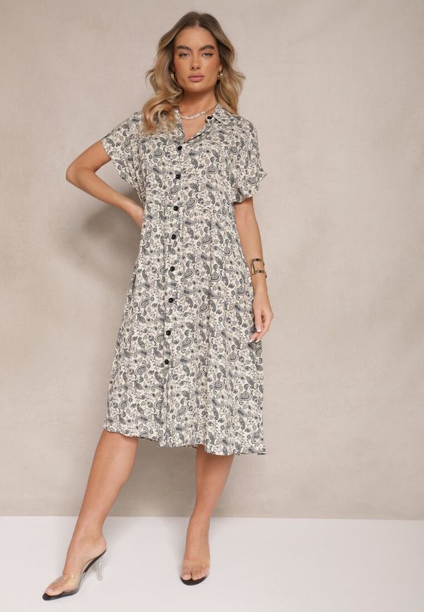 Renee - Czarna Sukienka z Bawełny w Print Paisley o Koszulowym Kroju Celluria. Okazja: na spacer. Typ kołnierza: dekolt w kształcie V. Kolor: czarny. Materiał: bawełna. Długość rękawa: krótki rękaw. Wzór: nadruk, paisley. Typ sukienki: koszulowe