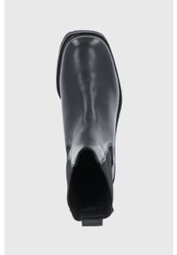 TIGER OF SWEDEN - Tiger Of Sweden Sztyblety skórzane damskie kolor czarny na platformie. Nosek buta: okrągły. Kolor: czarny. Materiał: skóra. Obcas: na platformie #3
