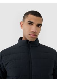 4f - 4F Kurtka puchowa z wypełnieniem syntetycznym męska - czarna S. Okazja: na co dzień. Typ kołnierza: kołnierzyk stójkowy. Kolor: czarny. Materiał: syntetyk, puch. Długość: długie. Styl: klasyczny, casual, sportowy #2