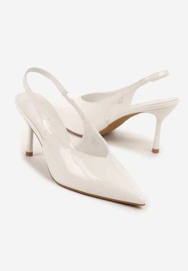 Renee - Białe Lakierowane Sandały na Szpilce Typu Slingback Addoxie. Okazja: na co dzień, na spacer. Kolor: biały. Materiał: lakier. Obcas: na szpilce. Styl: elegancki, casual. Wysokość obcasa: średni