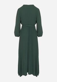 Born2be - Zielona Kopertowa Asymetryczna Sukienka Koktajlowa z Wiskozą Ozdobiona Paskiem Lanoresa. Okazja: na imprezę. Kolor: zielony. Materiał: wiskoza. Wzór: aplikacja. Typ sukienki: asymetryczne, kopertowe. Styl: wizytowy #6