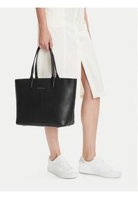 TOMMY HILFIGER - Tommy Hilfiger Torebka Th Logotape Tote AW0AW17449 Czarny. Kolor: czarny. Materiał: skórzane #5