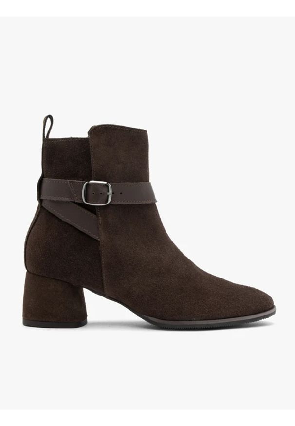 Ryłko - Brązowe botki z paskiem i klamrą. Okazja: na co dzień. Zapięcie: klamry. Kolor: brązowy. Materiał: skóra, welur. Szerokość cholewki: normalna. Obcas: na słupku. Styl: casual, street, elegancki