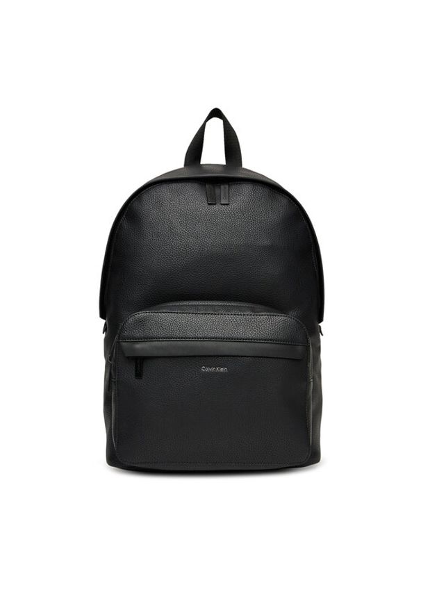 Calvin Klein Jeans Plecak Ck Must Round Backpack LV04D3081G Czarny. Kolor: czarny. Materiał: skóra