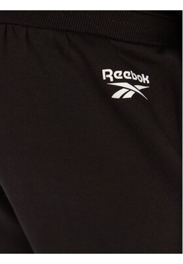 Reebok Spodnie dresowe Walker RK25149CCM Czarny Regular Fit. Kolor: czarny. Materiał: bawełna