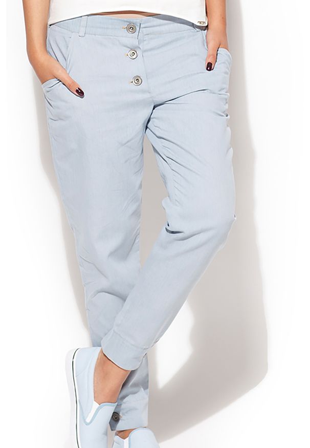 Katrus - Oryginalne Spodnie z Dużymi Guzikami - Błękitny. Kolor: niebieski. Materiał: bawełna