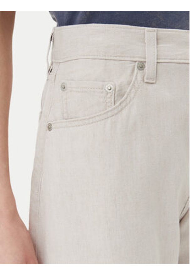 Levi's® Szorty jeansowe A9311-0018 Écru Baggy Fit. Materiał: bawełna