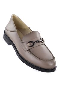 Skórzane półbuty damskie mokasyny beżowe Vinceza 18117. Kolor: beżowy. Materiał: skóra. Obcas: na obcasie. Wysokość obcasa: średni #1