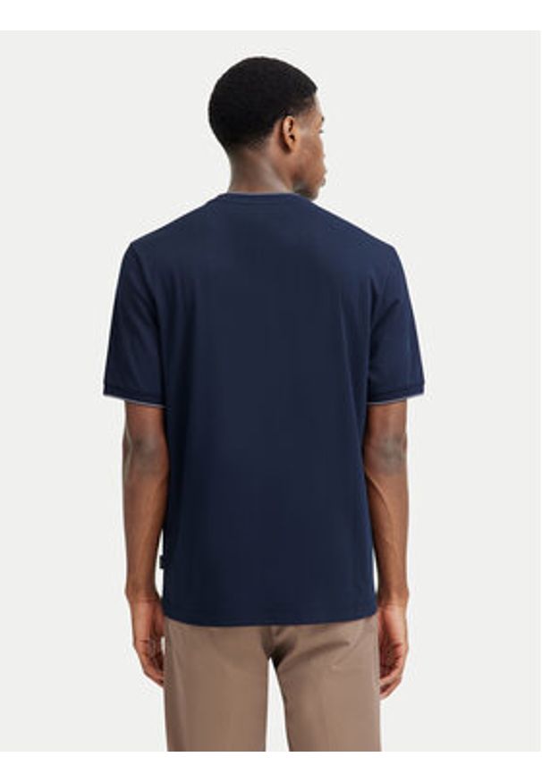 Bugatti T-Shirt 8350-75091C Granatowy Regular Fit. Kolor: niebieski. Materiał: syntetyk