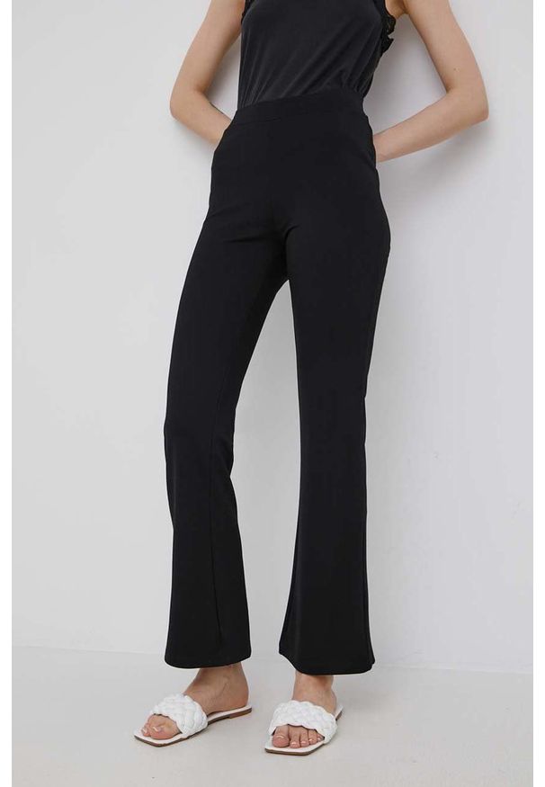 JDY spodnie damskie kolor czarny proste medium waist. Okazja: na co dzień. Kolor: czarny. Materiał: tkanina. Styl: casual