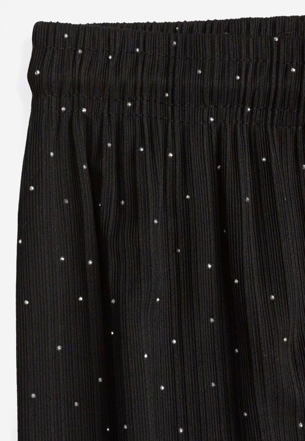 Born2be - Czarne Szerokie Spodnie z Bawełną Zdobione Cyrkoniami Azilene. Okazja: na co dzień. Stan: podwyższony. Kolor: czarny. Materiał: bawełna. Wzór: aplikacja. Styl: casual, klasyczny