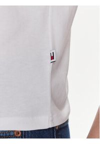 Tommy Jeans T-Shirt Essential DW0DW17359 Biały Regular Fit. Kolor: biały. Materiał: bawełna #2