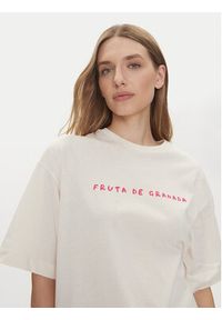 Vero Moda T-Shirt Taz Hailey 10337839 Biały Regular Fit. Kolor: biały. Materiał: bawełna #5