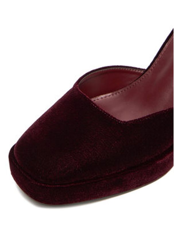 Juicy Couture Czółenka EO-W2SH59501A Bordowy. Kolor: czerwony. Materiał: materiał