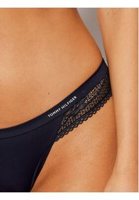 TOMMY HILFIGER - Tommy Hilfiger Stringi UW0UW02473 Granatowy. Kolor: niebieski. Materiał: syntetyk #5