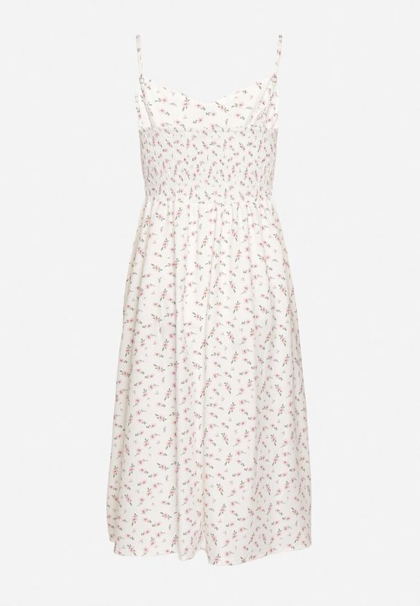 Born2be - Biało-Różowa Rozkloszowana Sukienka w Drobne Kwiaty na Cienkich Ramiączkach Reteri. Okazja: na co dzień, na randkę. Typ kołnierza: dekolt w kształcie V. Kolor: biały. Materiał: jeans. Długość rękawa: na ramiączkach. Wzór: kwiaty. Styl: casual