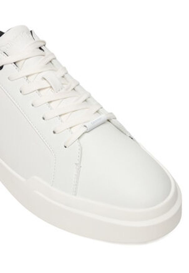 Calvin Klein Sneakersy Chunky Cupsole Laceup Clean Lth HM0HM02239 Biały. Kolor: biały. Materiał: skóra