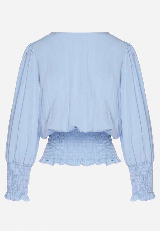 Born2be - Niebieska Bluzka z Wiskozą i Ściągaczami Velio. Okazja: na co dzień, na spotkanie biznesowe. Kolor: niebieski. Materiał: wiskoza. Styl: elegancki, biznesowy, casual