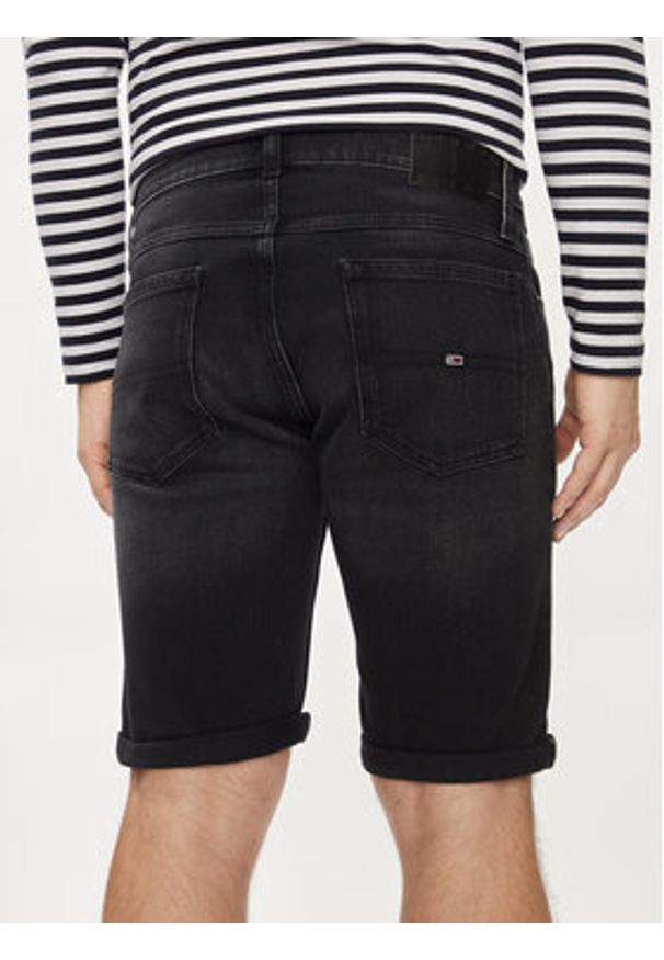 Tommy Jeans Szorty jeansowe Ronnie DM0DM18784 Czarny Slim Fit. Kolor: czarny. Materiał: jeans, bawełna