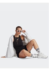 Adidas - adidas Top adicolor Essentials IB9110 Czarny Slim Fit. Kolor: czarny. Materiał: bawełna, wiskoza #5