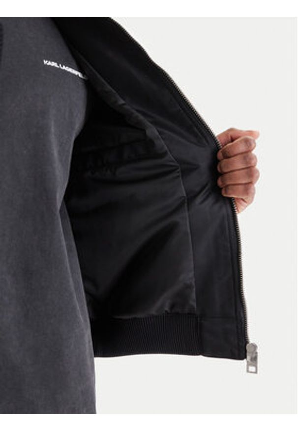 Hugo - HUGO Kurtka bomber Badam2611 50552650 Czarny Regular Fit. Kolor: czarny. Materiał: syntetyk