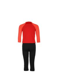 Dres treningowy chłopięcy Nike Academy. Kolor: czerwony, wielokolorowy. Materiał: dresówka